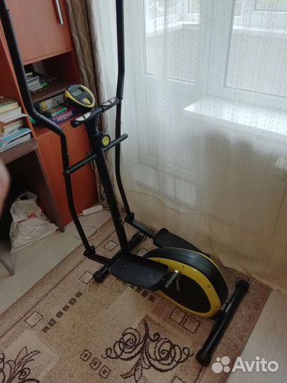 Эллиптический тренажер