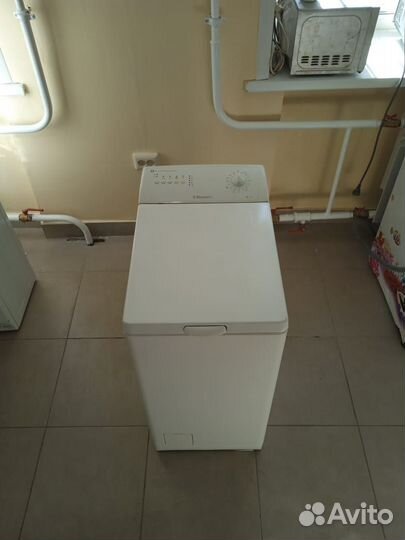 Стиральная машина Electrolux EWT1011