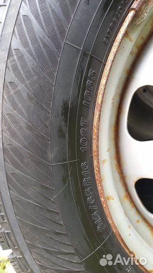 Yokohama Ice Guard IG65 215/65 R16 102