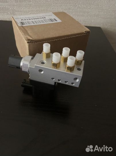 Новый блок клапанов пневмоподвески Mercedes W219