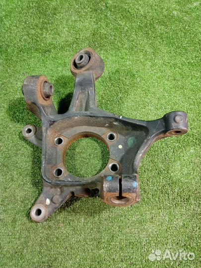 Цапфа задняя правая Subaru Forester SH5 / S12 E205