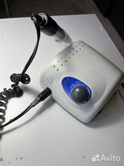 Аппарат для маникюра strong 210