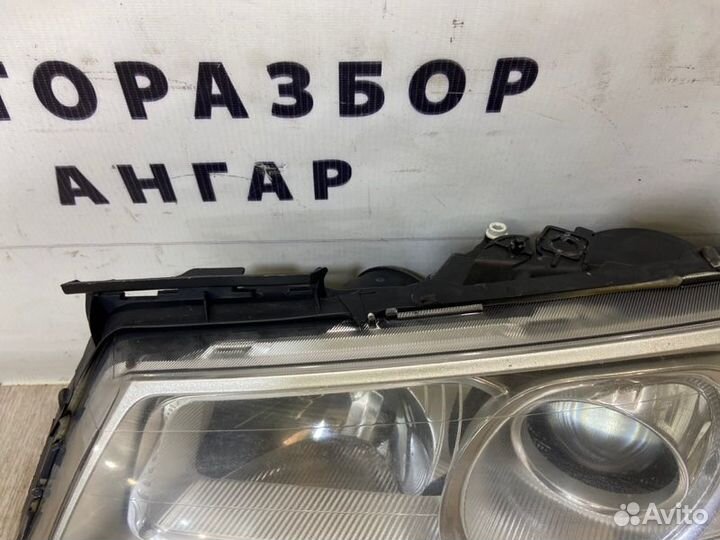 Фара передняя левая Renault Megane 2 BM1R K4MD812