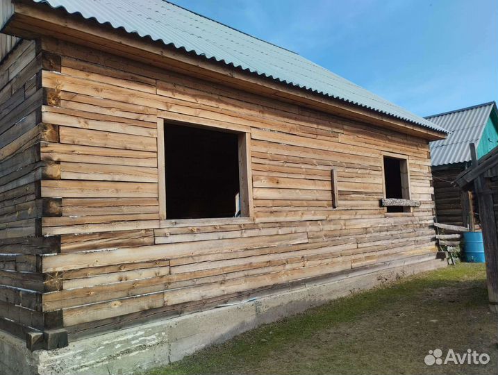 Готовый сруб дома из бруса