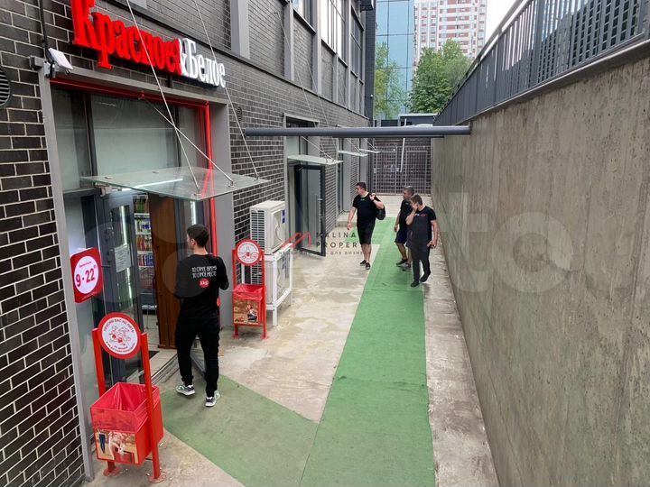 Сдам торговое помещение, 127 м²