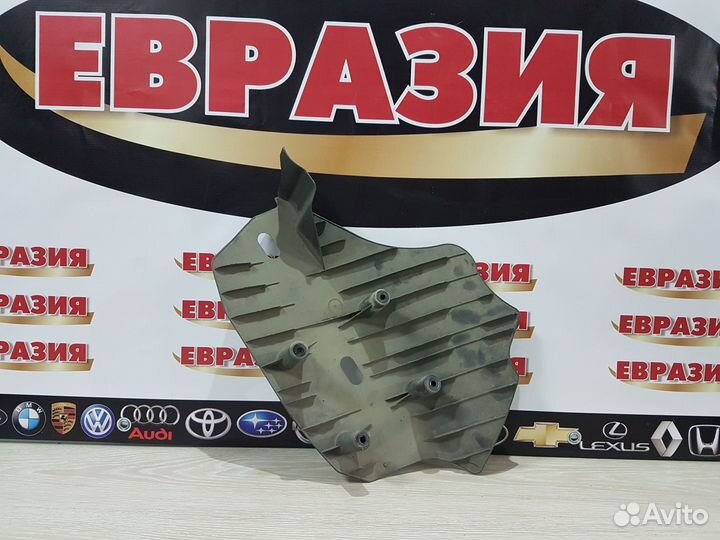 Защита днища правая BMW 3-Series F30