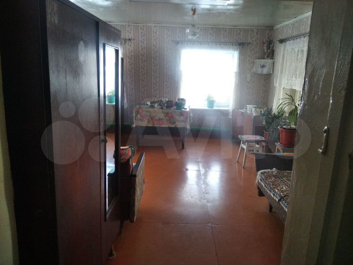 Дом 42 м² на участке 50 сот.