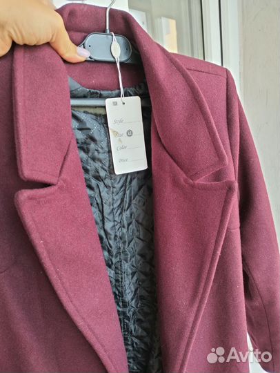 Пальто новое 42