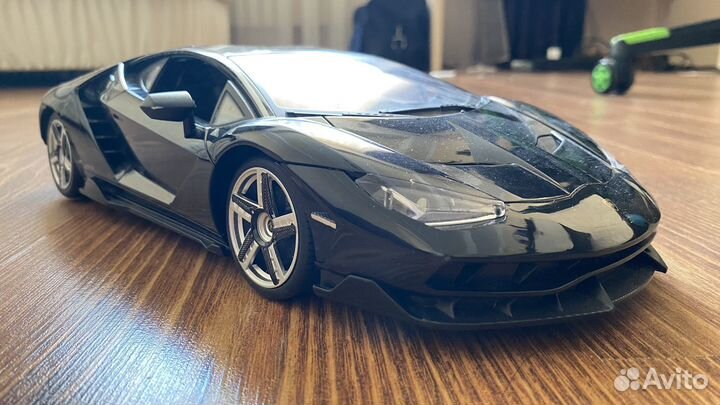 Машинка игрушечная детская