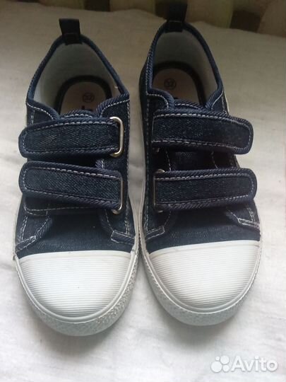 Кроссовки для девочки