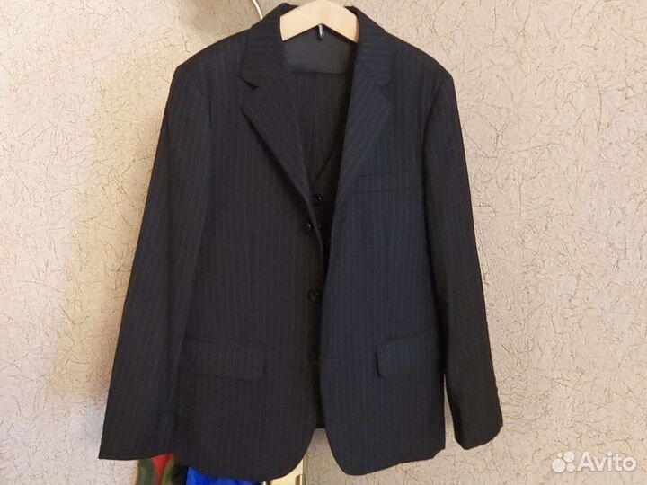 Костюм тройка школьный р. 128-134