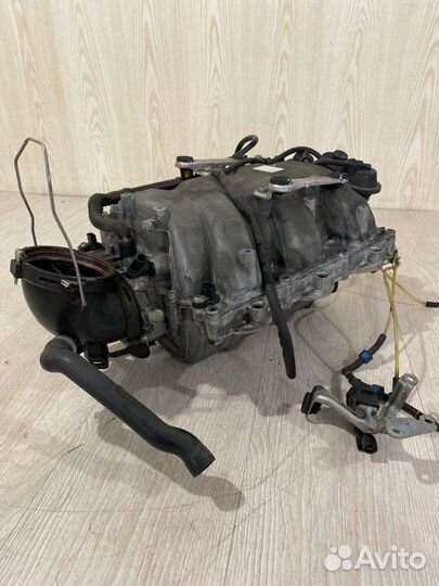 Коллектор впускной Mercedes Benz E280 W211