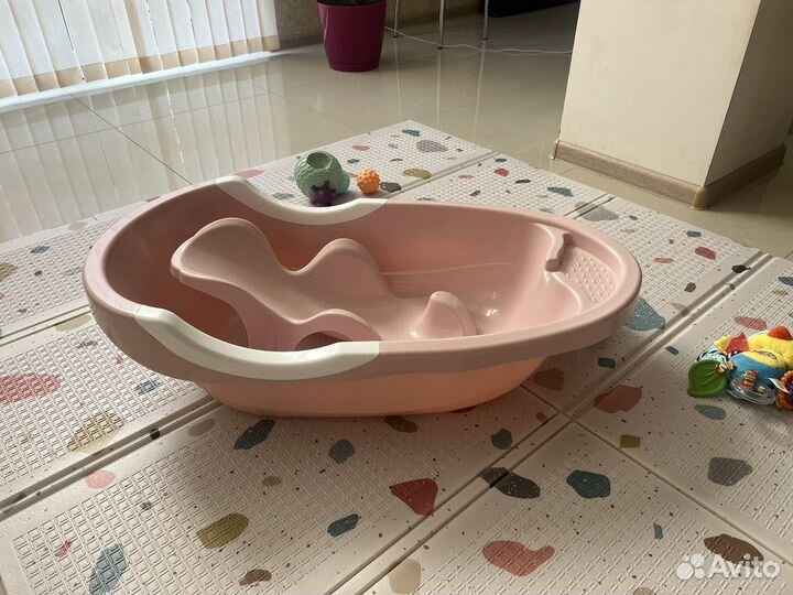 Детская ванночка для купания с горкой