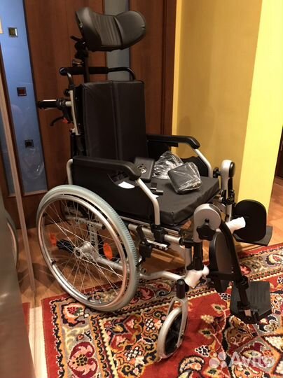 Кресло- коляска “Omega Lux400”