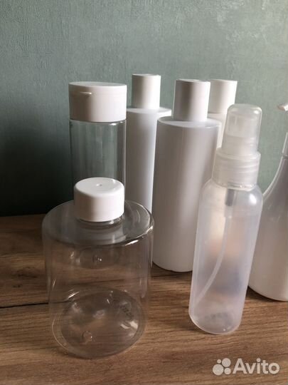 Набор пустых баночек с распылителем и дозатором
