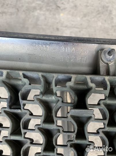 Решётка радиатора Toyota Crown Athlete рестайлинг