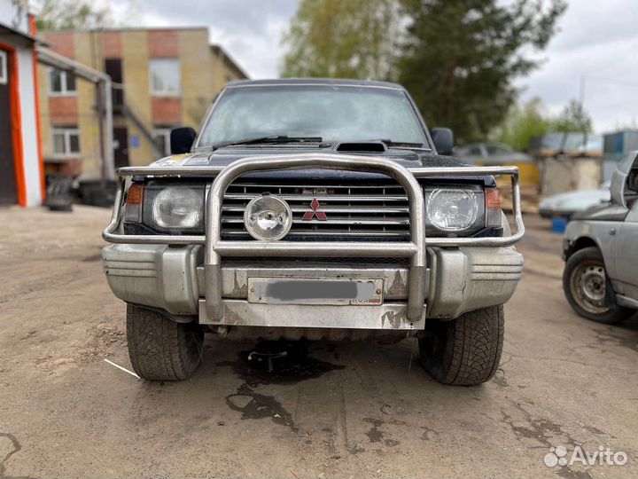 Кенгурятник Mitsubishi Pajero 2