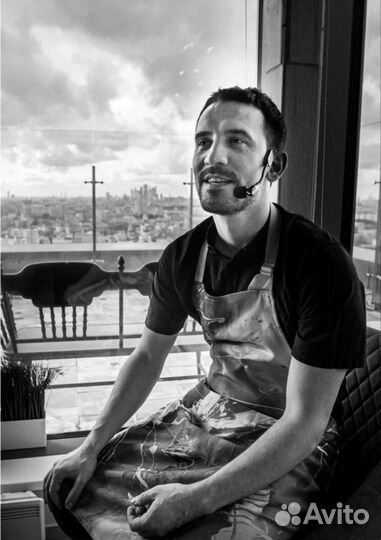 Художник–ведущий арт мастер-классов