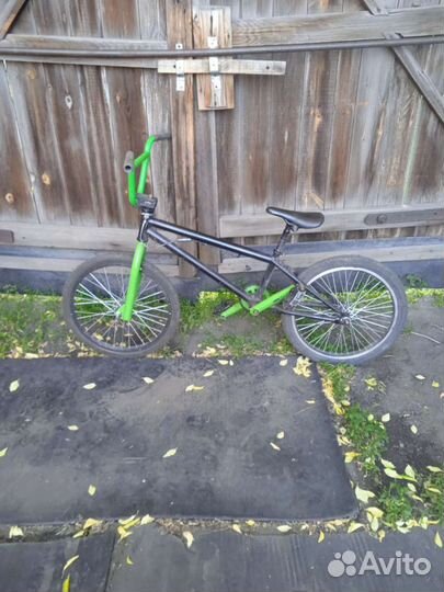 Трюковой велосипед бмх