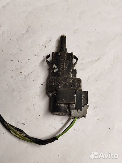 Датчик педали тормоза Ford Mondeo 4