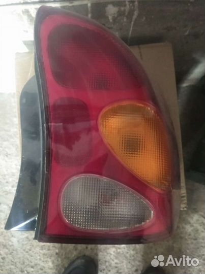 Задние фонарь Шевроле Ланос