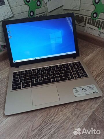 Современный ноутбук asus 15.6