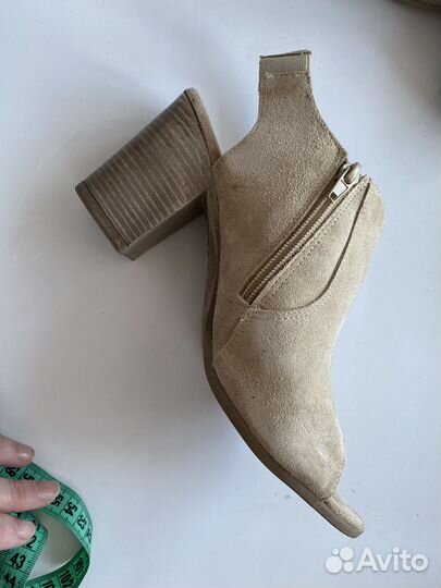 Босоножки женские