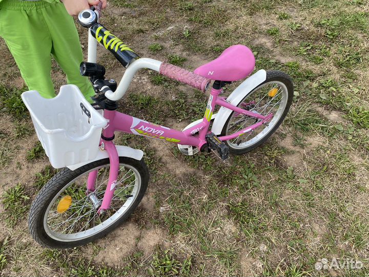 Велосипед для девочки, колеса 18