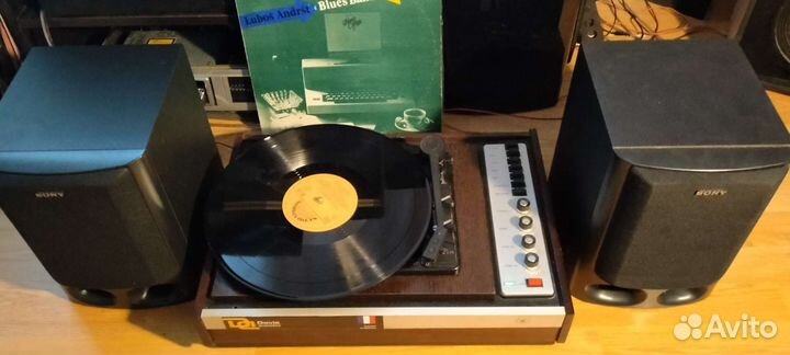 Проигрыватель винила