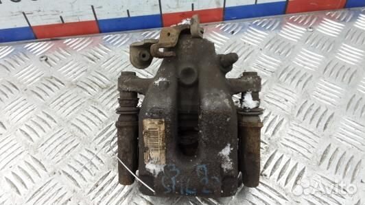 Суппорт тормозной задний правый peugeot 308 1 (SML