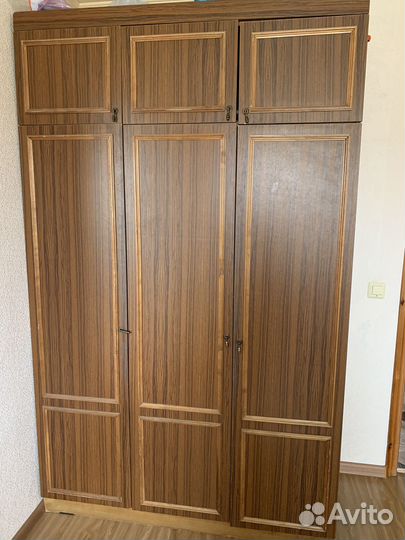 Платяной шкаф бу