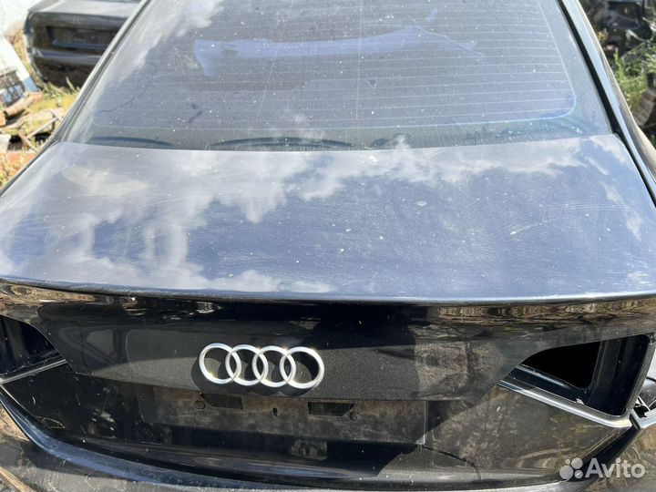 Задняя крышка багажника audi a4 b8