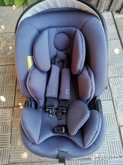 Автокресло для новорожденных Happy Baby Skyler Pro