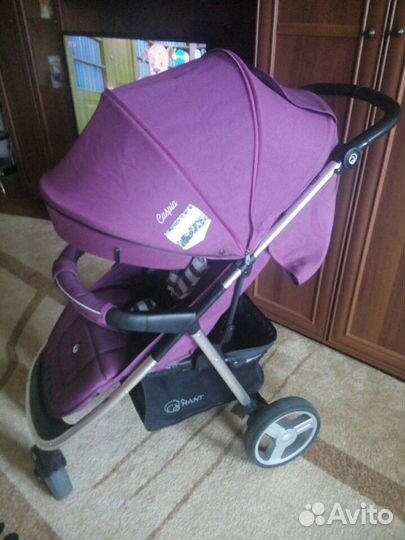 Прогулочная коляска