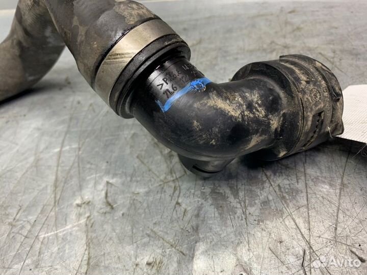 Патрубок радиатора Volkswagen Touareg 2002-2010