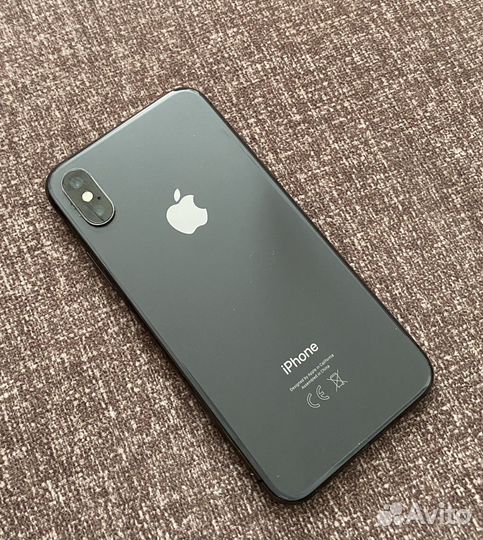 iPhone X, 64 ГБ