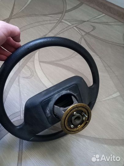 Продам руль на ваз 2110