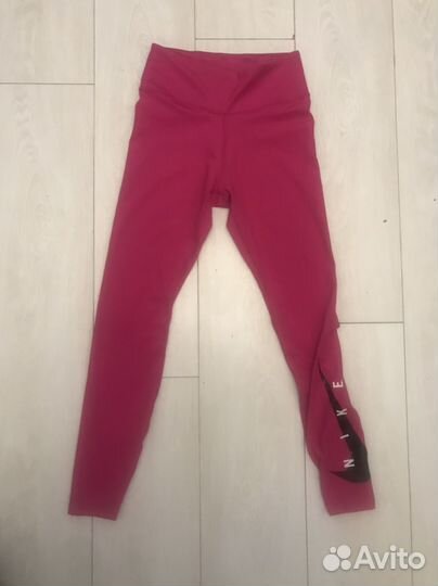 Тайтсы для бега Nike Swoosh Run Tight 7/8 (Women)
