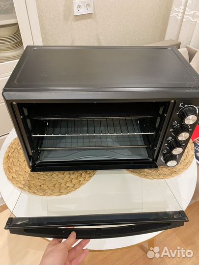 Электрическая мини печь духовка с конвекцией leran