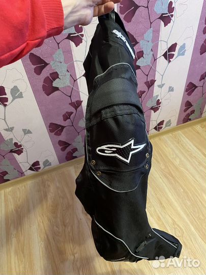 Мотоэкипировка мужская. Мото куртка с защитой