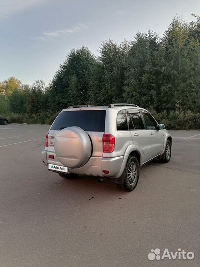 Toyota RAV4 2.0 AT, 2003, 120 000 км