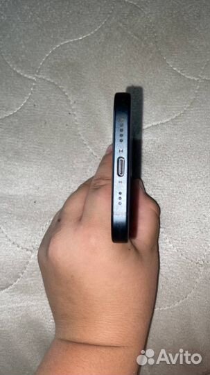 iPhone 15, 128 ГБ