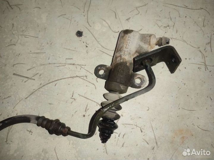 Рабочий цилиндр сцепления Kia Spectra седан S6D