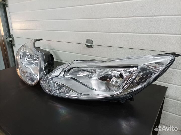 Фара левая правая Ford Focus 3 2011