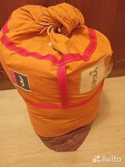 Палатка туристическая 4 местная бу