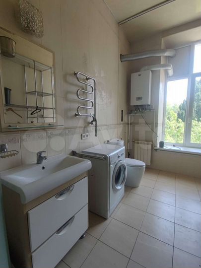 3-к. квартира, 73 м², 2/2 эт.