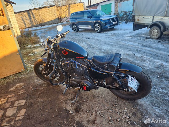 Harley-Davidson Sportster 883