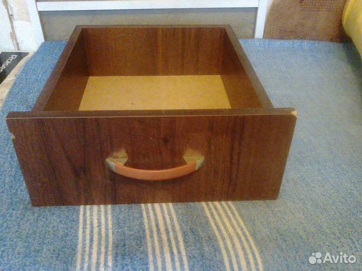 Ящик выдвижной