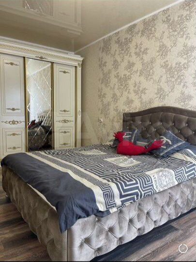 3-к. квартира, 65 м², 3/9 эт.