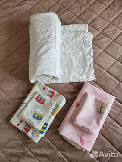 Детское постельное бельё и одеяло 110125